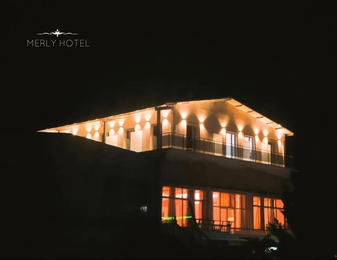 Merly Hotel Permet